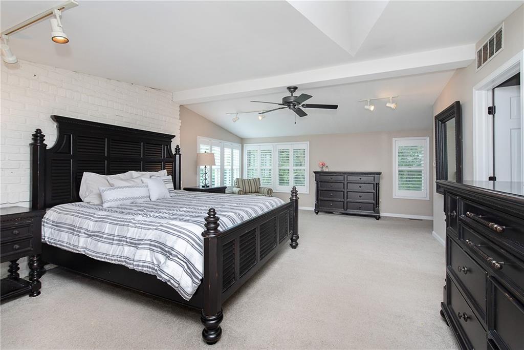 7998 Evanston Road Indianapolis, IN 46240 - Photo 20 of 43