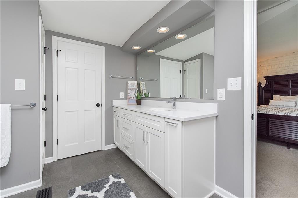 7998 Evanston Road Indianapolis, IN 46240 - Photo 23 of 43