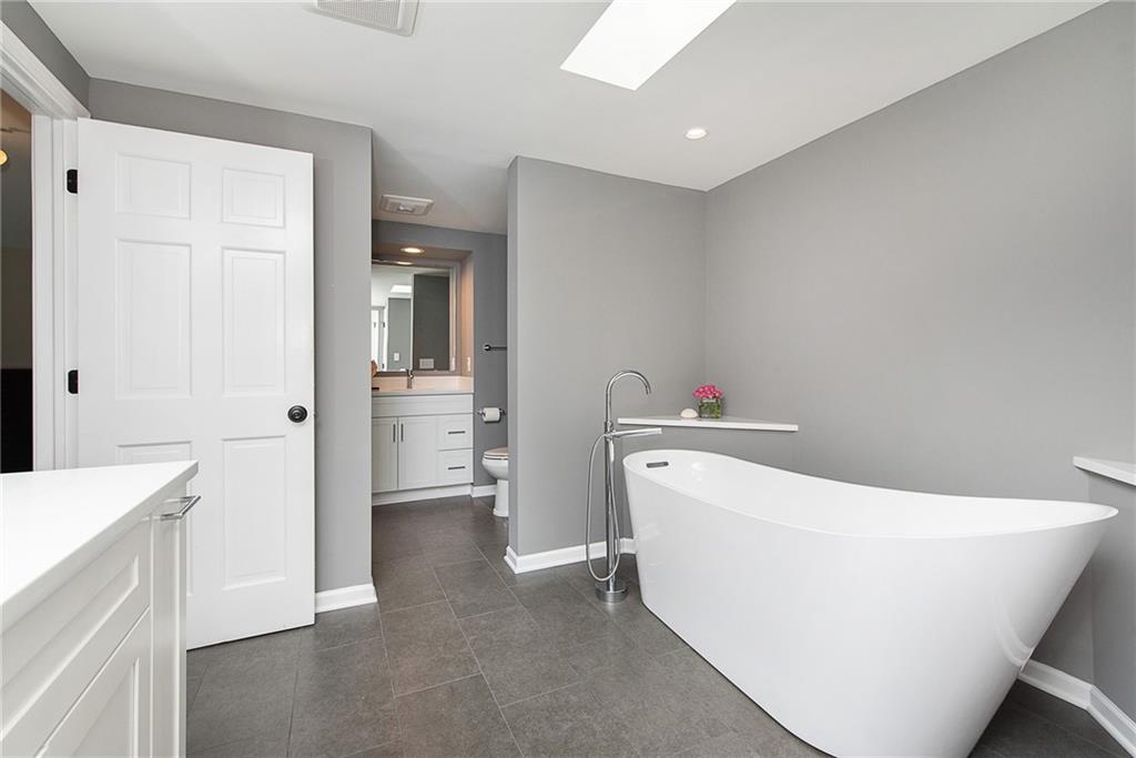 7998 Evanston Road Indianapolis, IN 46240 - Photo 25 of 43
