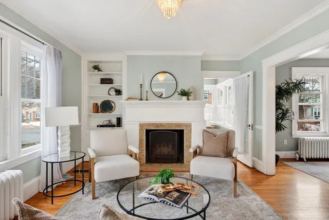 $699,000 | 218 Bradley Street, Portland, ME 04103