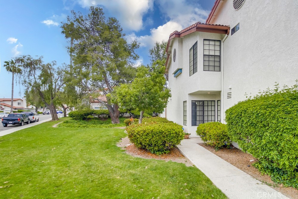 1567 Apache Drive, Unit A Chula Vista, CA 91910 - Photo 5 of 51 a front view of a house with garden