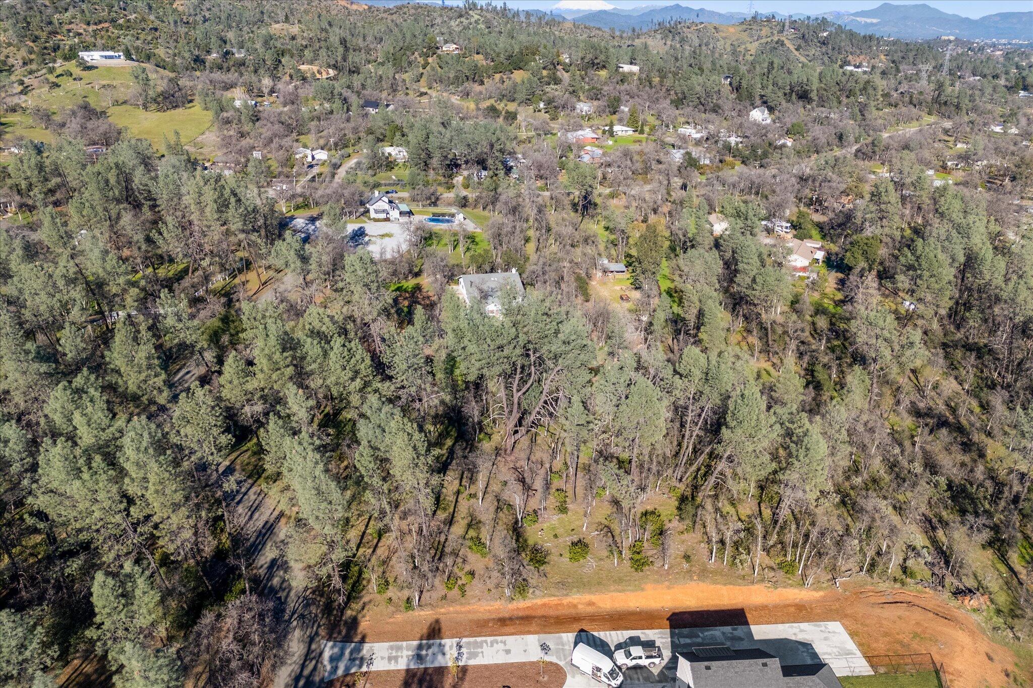 1 Silver King Road Redding, CA 96001 - Photo 17 of 21 17-BiggerFlow Real Estate Media-17