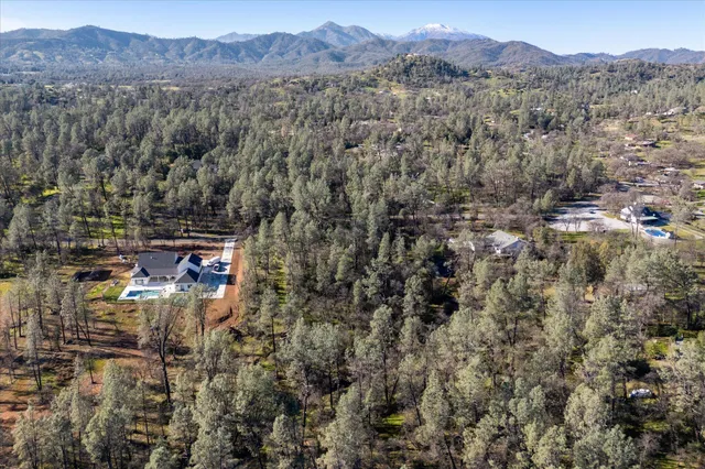 $199,000 | 1 Silver King Road, Redding, CA 96001