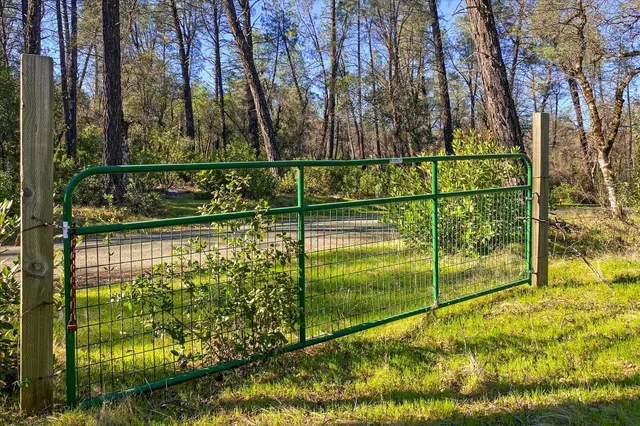 $199,000 | 1 Silver King Road, Redding, CA 96001