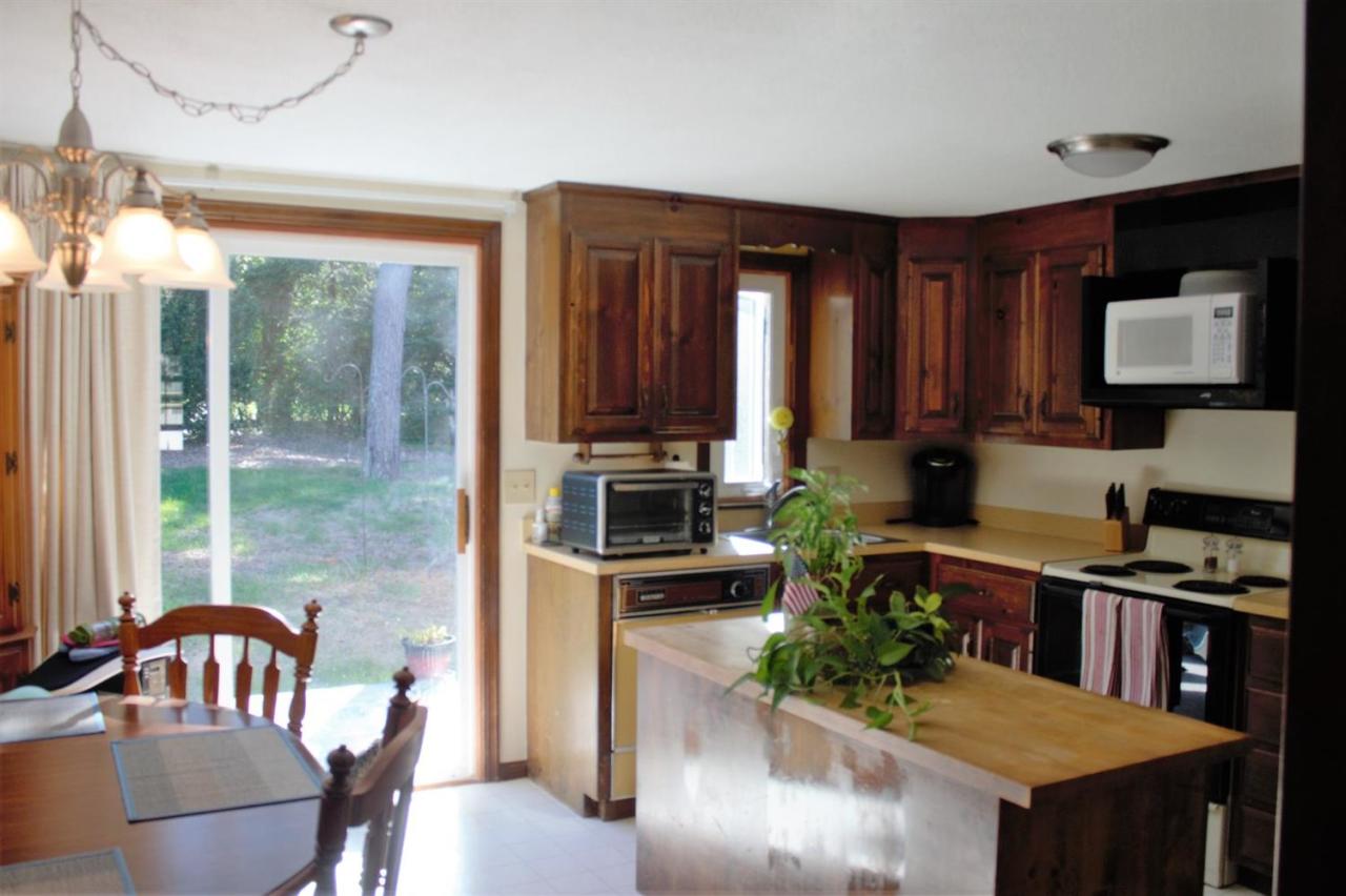 8 Edward Kelly Road East Sandwich, MA 02537 - Photo 5 of 16 Additional Photo
