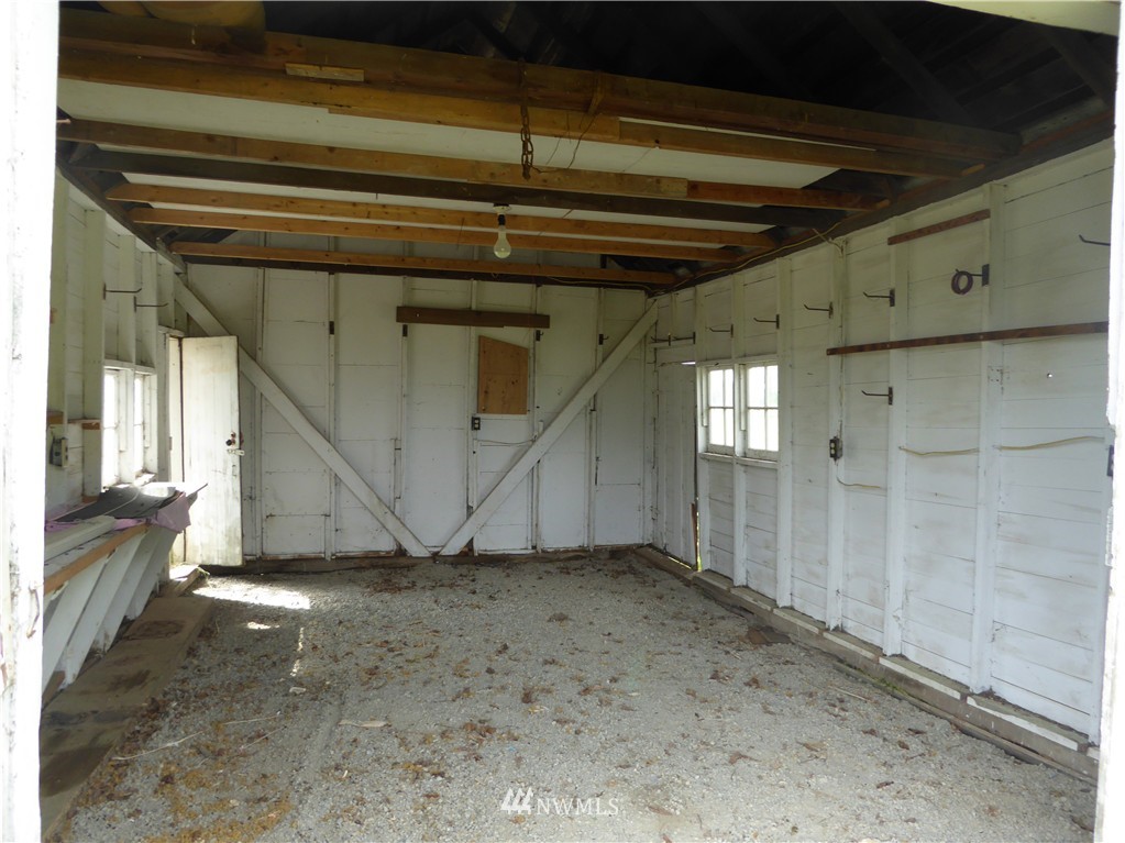 16166 Allen West Road Bow, WA 98232 - Photo 8 of 10 Gallery Image 8