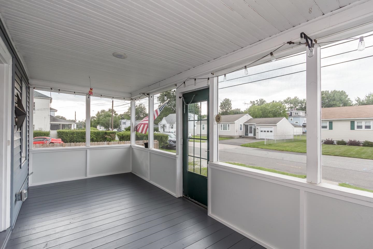 23 King Street Nashua, NH 03060 - Photo 13 of 38