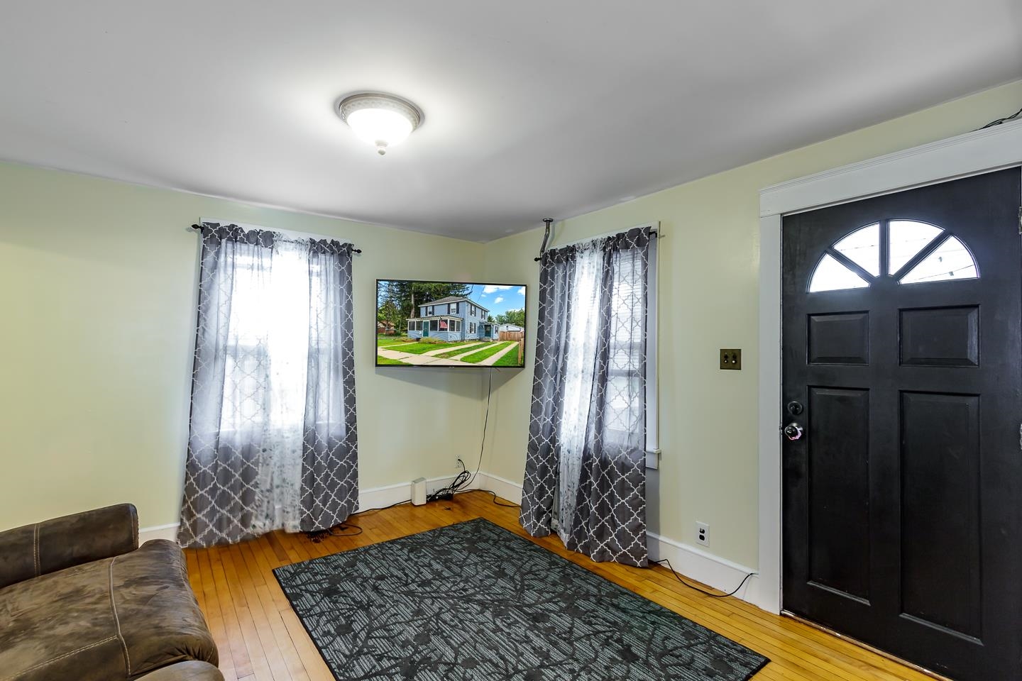 23 King Street Nashua, NH 03060 - Photo 24 of 38