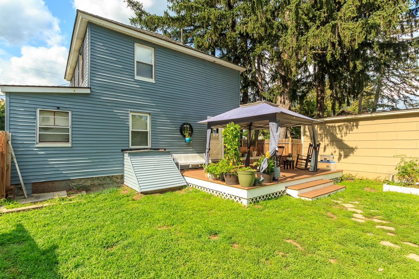 23 King Street Nashua, NH 03060 - Photo 27 of 38