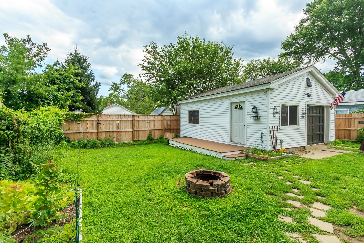 23 King Street Nashua, NH 03060 - Photo 30 of 38