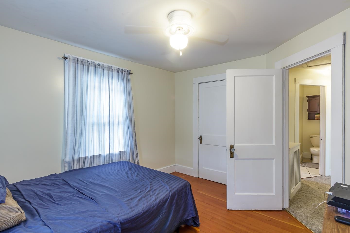 23 King Street Nashua, NH 03060 - Photo 10 of 38