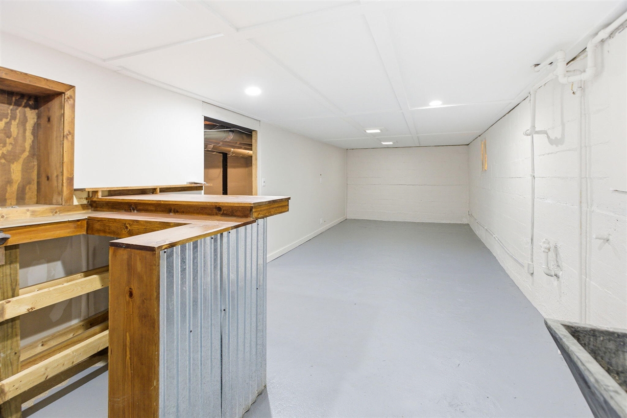 609 Wayne Street St. Joseph, MI 49085 - Photo 30 of 55