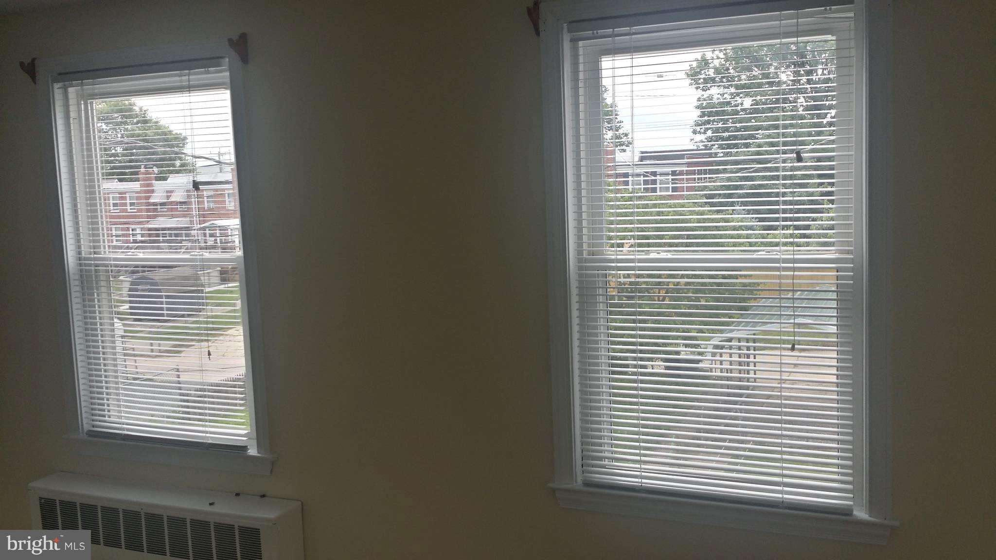 3731 Greenvale Road Baltimore, MD 21229 - Photo 21 of 25 Bath (Master)