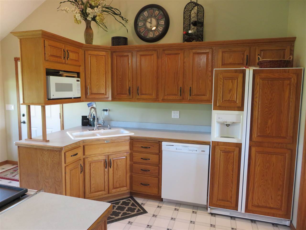 6037 South Morrice Road Perry, MI 48872 - Photo 7 of 34