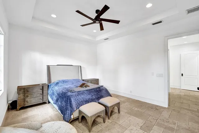 $4,100,000 | 2340 Northeast 47th Street, Lighthouse Point, FL 33064