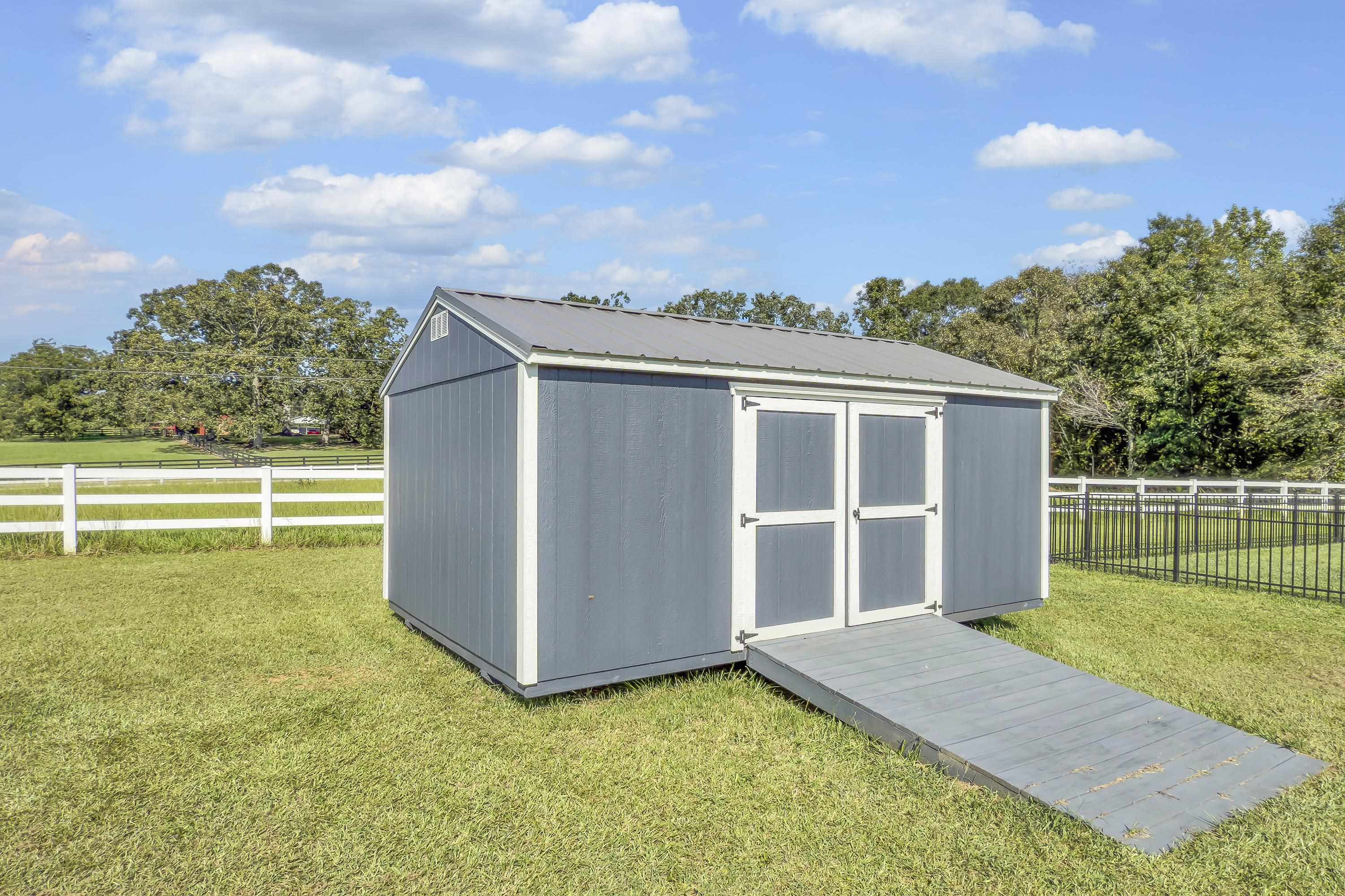 112 Lipizzaner Court Pelzer, SC 29669 - Photo 31 of 37