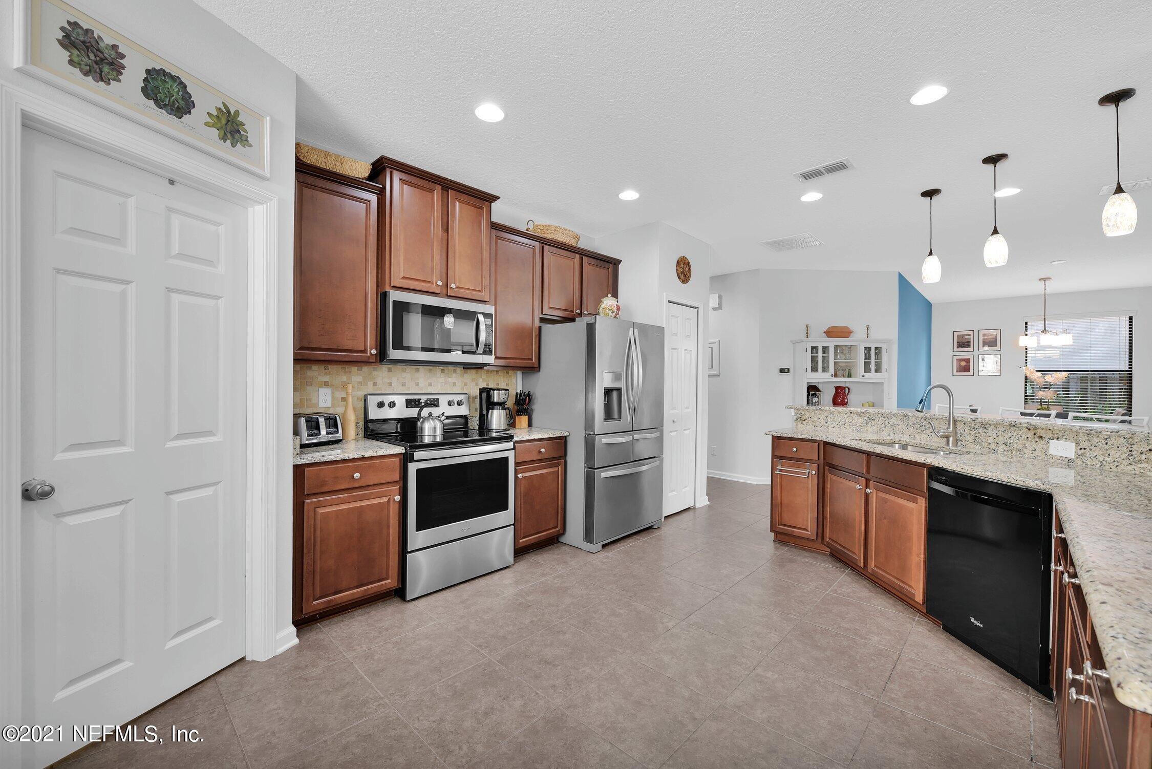 Kitchen2