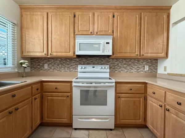 $4,280 | 972 Diaz Lane, Foster City, CA 94404