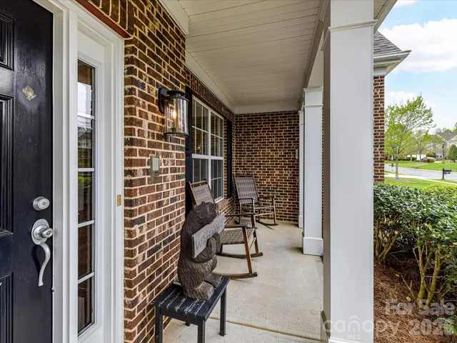 $575,000 | 9563 Valencia Avenue Northwest, Concord, NC 28027