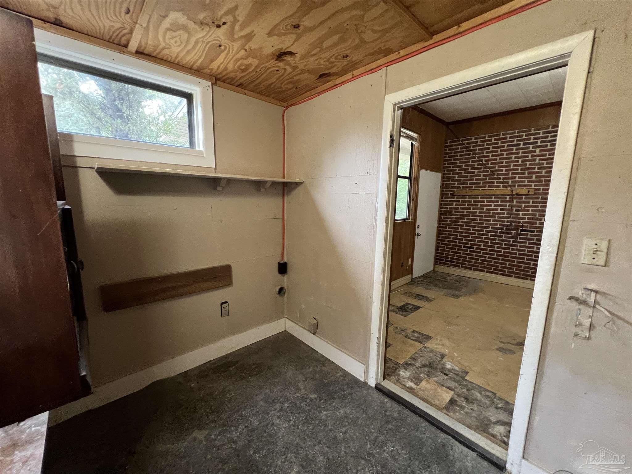 5733 Orange Street Milton, FL 32570 - Photo 34 of 36