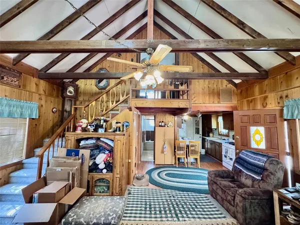 $319,900 | 23733 Hillside Drive, Crestline, CA 92325