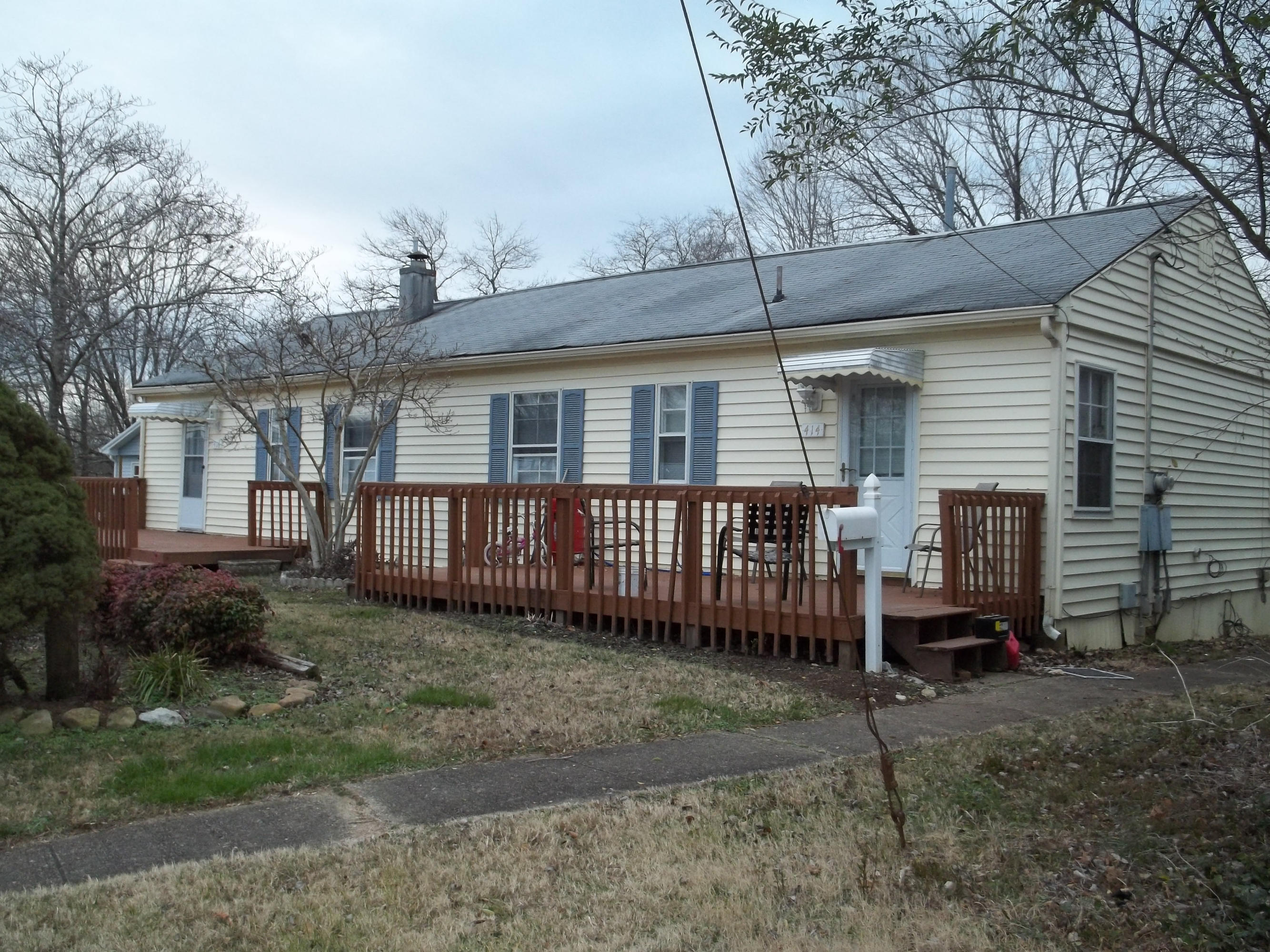 414-416 Robertsville Road Oak Ridge, TN 37830 - Photo 2 of 5 100_6745