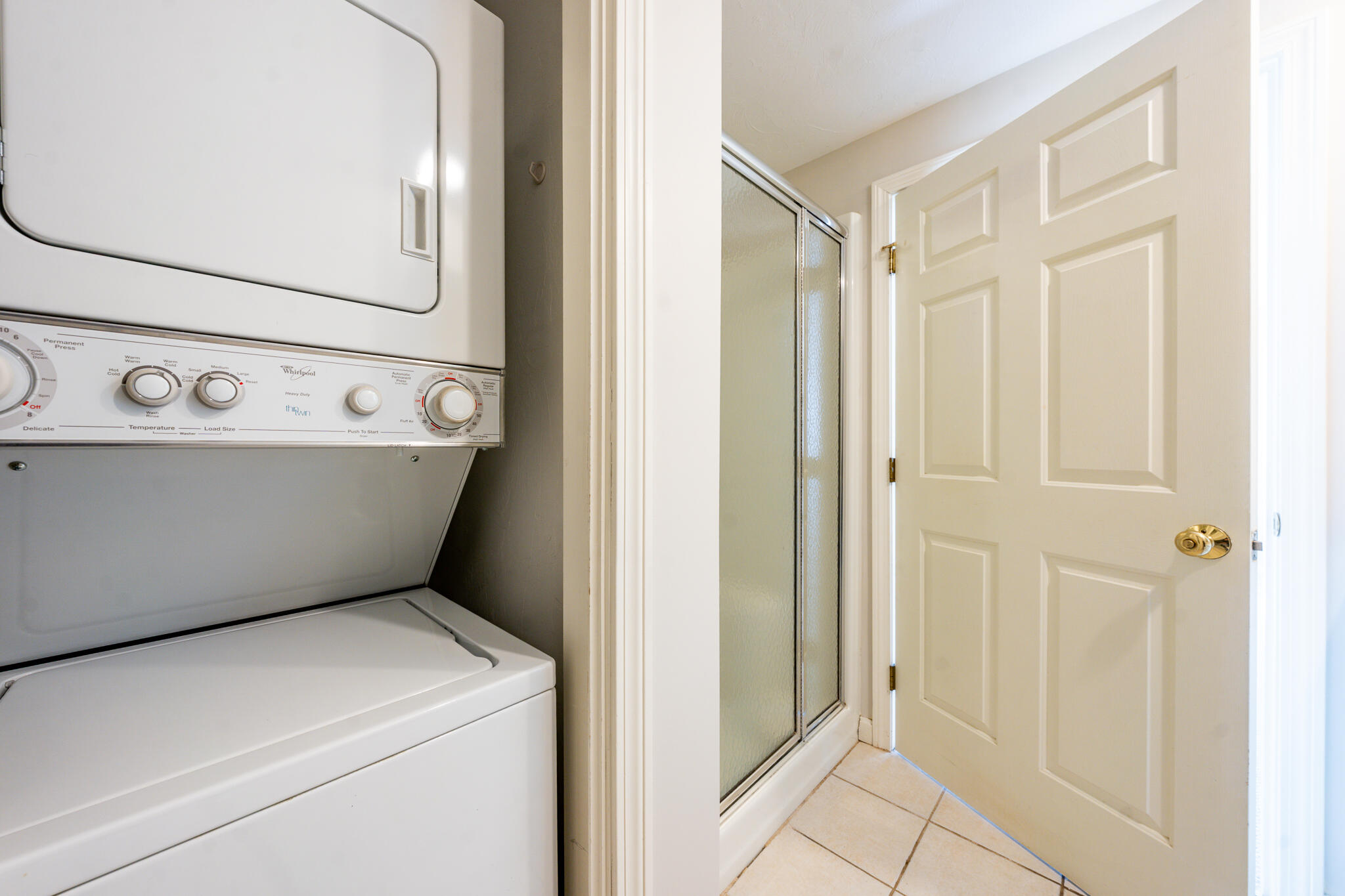 13 Pga Lane Mashpee, MA 02649 - Photo 13 of 27 Laundry