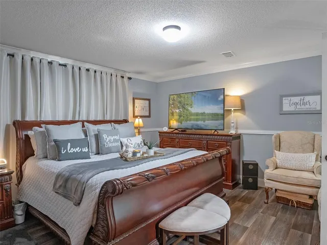 $565,000 | 8013 Sergeant Pepper Drive, Howey-in-the-Hills, FL 34737