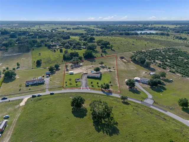 $565,000 | 8013 Sergeant Pepper Drive, Howey-in-the-Hills, FL 34737