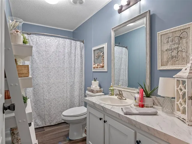 $565,000 | 8013 Sergeant Pepper Drive, Howey-in-the-Hills, FL 34737