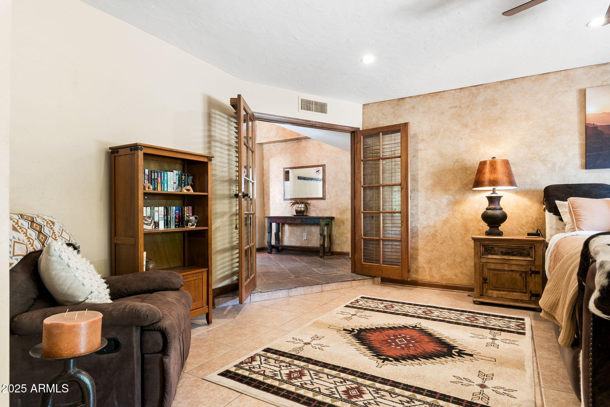 9972 East Del Monte Avenue Gold Canyon, AZ 85118 - Photo 15 of 49 a living room with furniture and a rug