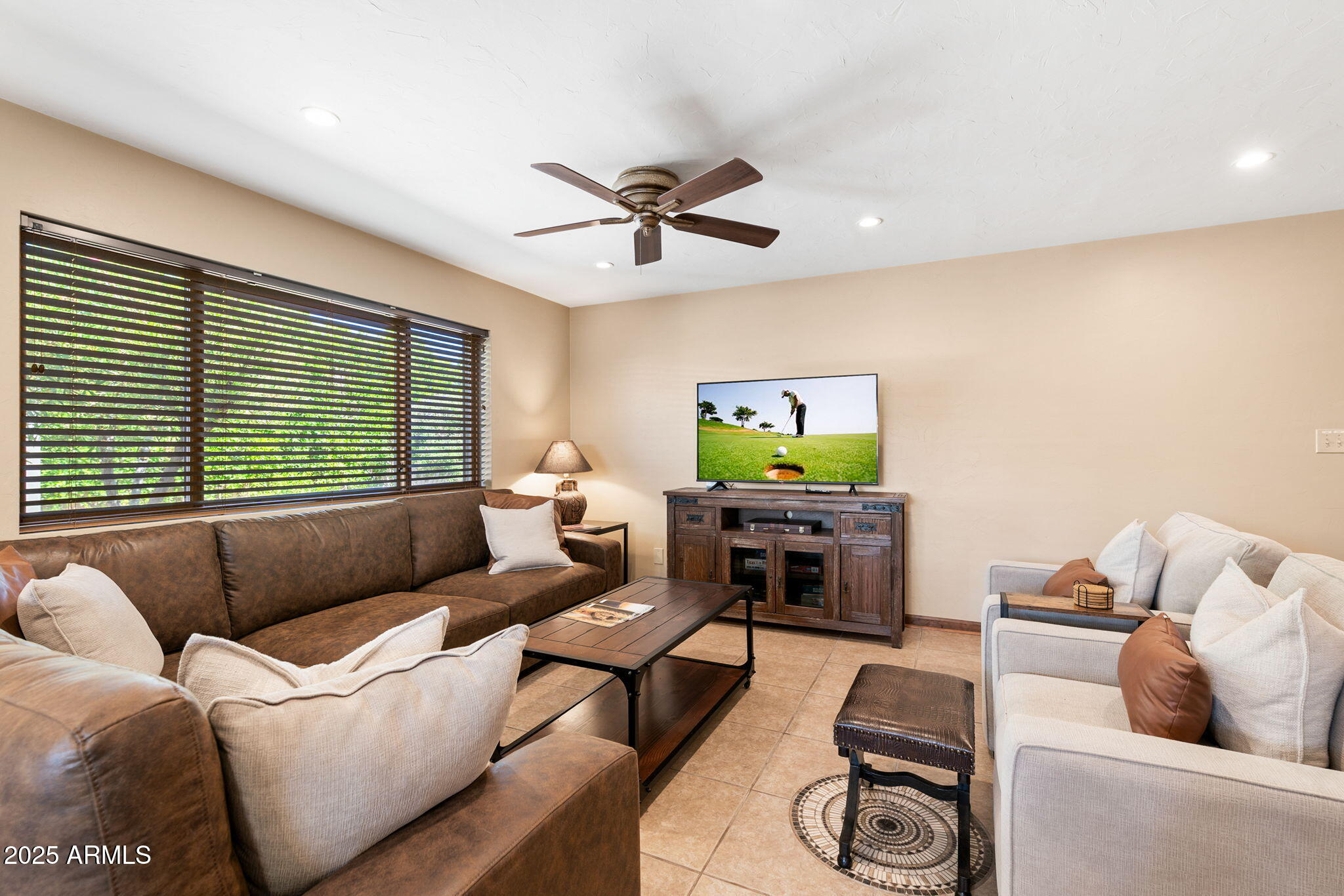 9972 East Del Monte Avenue Gold Canyon, AZ 85118 - Photo 28 of 49 a living room with furniture and a window