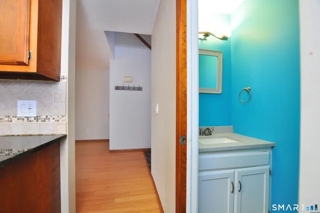 $259,900 | 83 Oak Forest Drive, Unit 83, Manchester, CT 06042