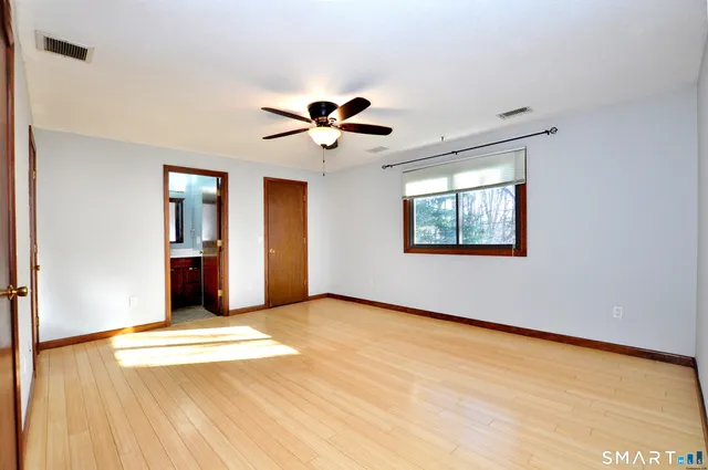 $259,900 | 83 Oak Forest Drive, Unit 83, Manchester, CT 06042