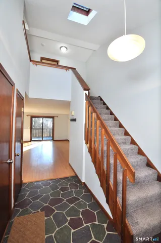 $259,900 | 83 Oak Forest Drive, Unit 83, Manchester, CT 06042