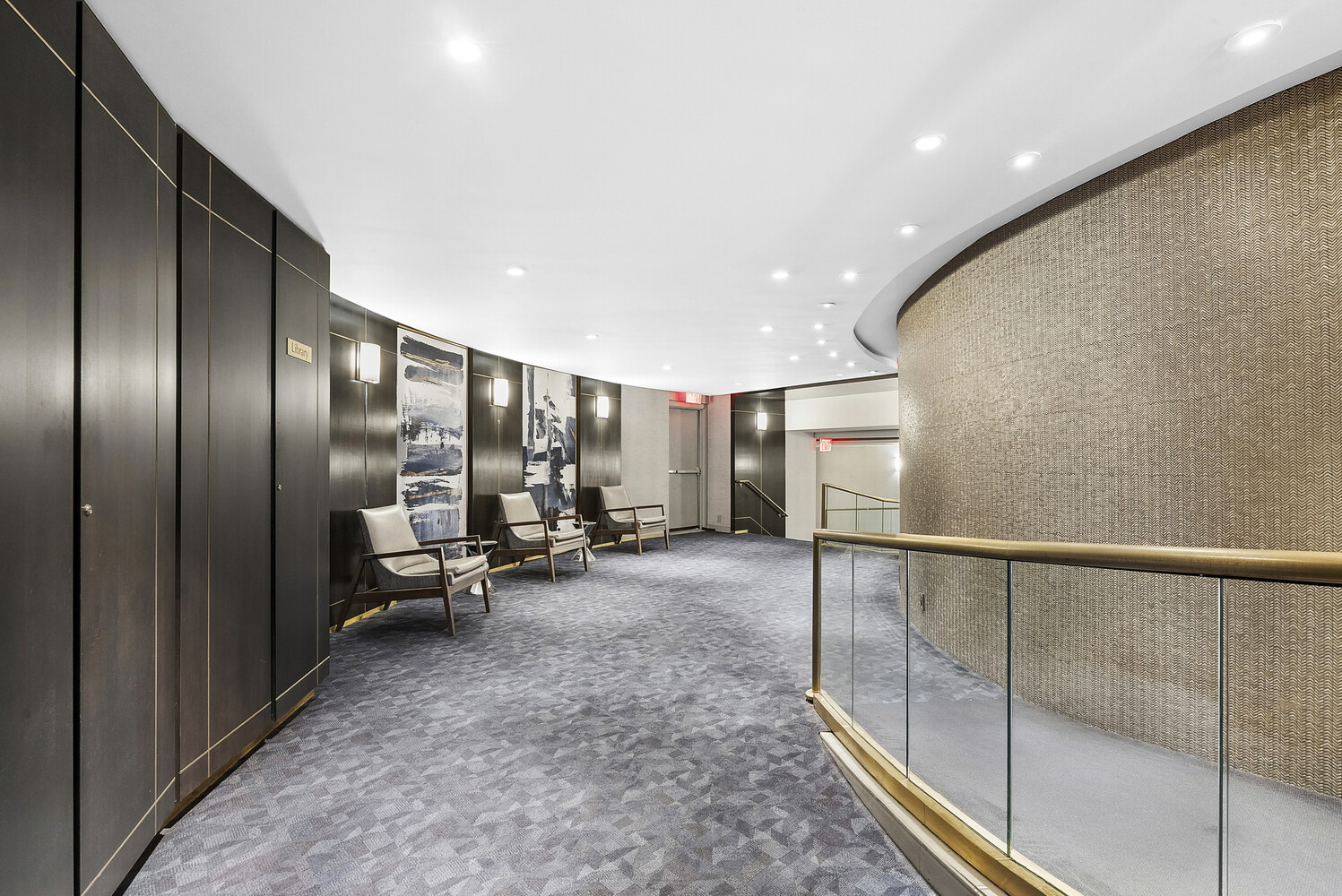 233 East 69th Street, Unit 5F Manhattan, NY 10021 - Photo 4 of 6