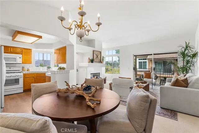 $715,000 | 8123 East Oak Ridge Circle, Anaheim Hills, CA 92808