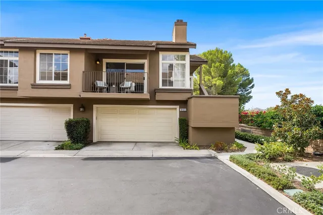$715,000 | 8123 East Oak Ridge Circle, Anaheim Hills, CA 92808