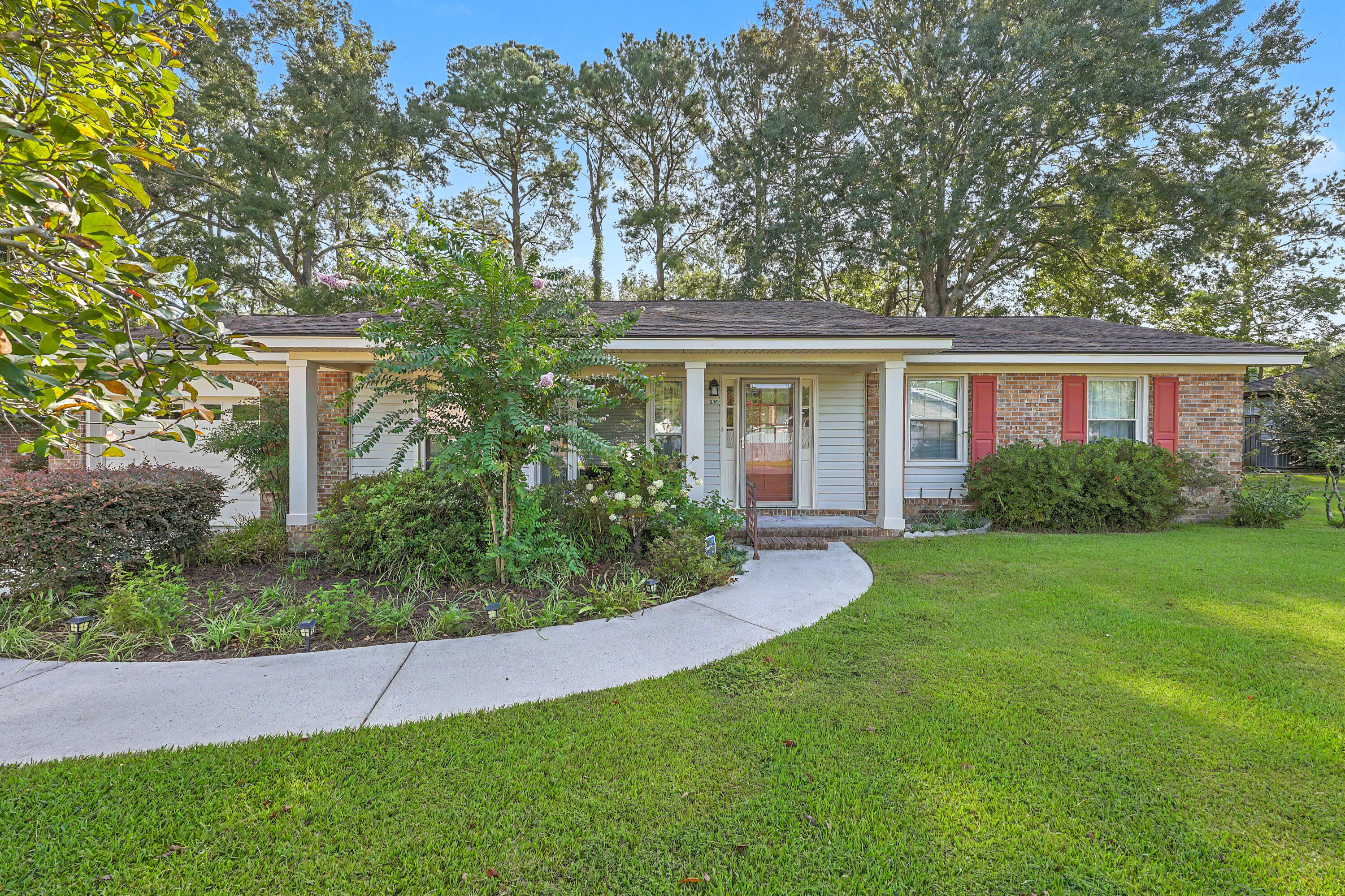 131 Foxborough Rd