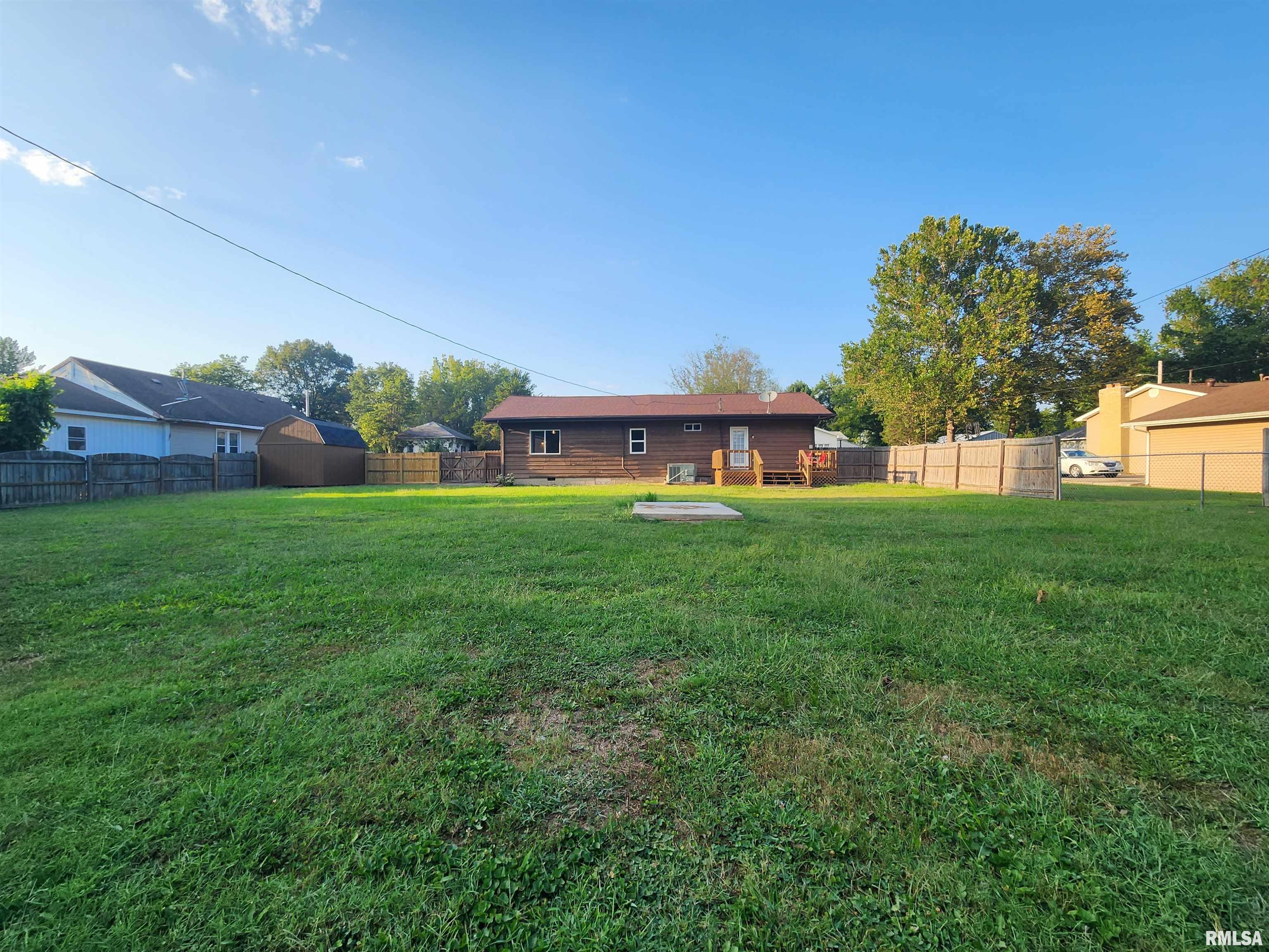 220 West Pulley Road Hurst, IL 62949 - Photo 36 of 41