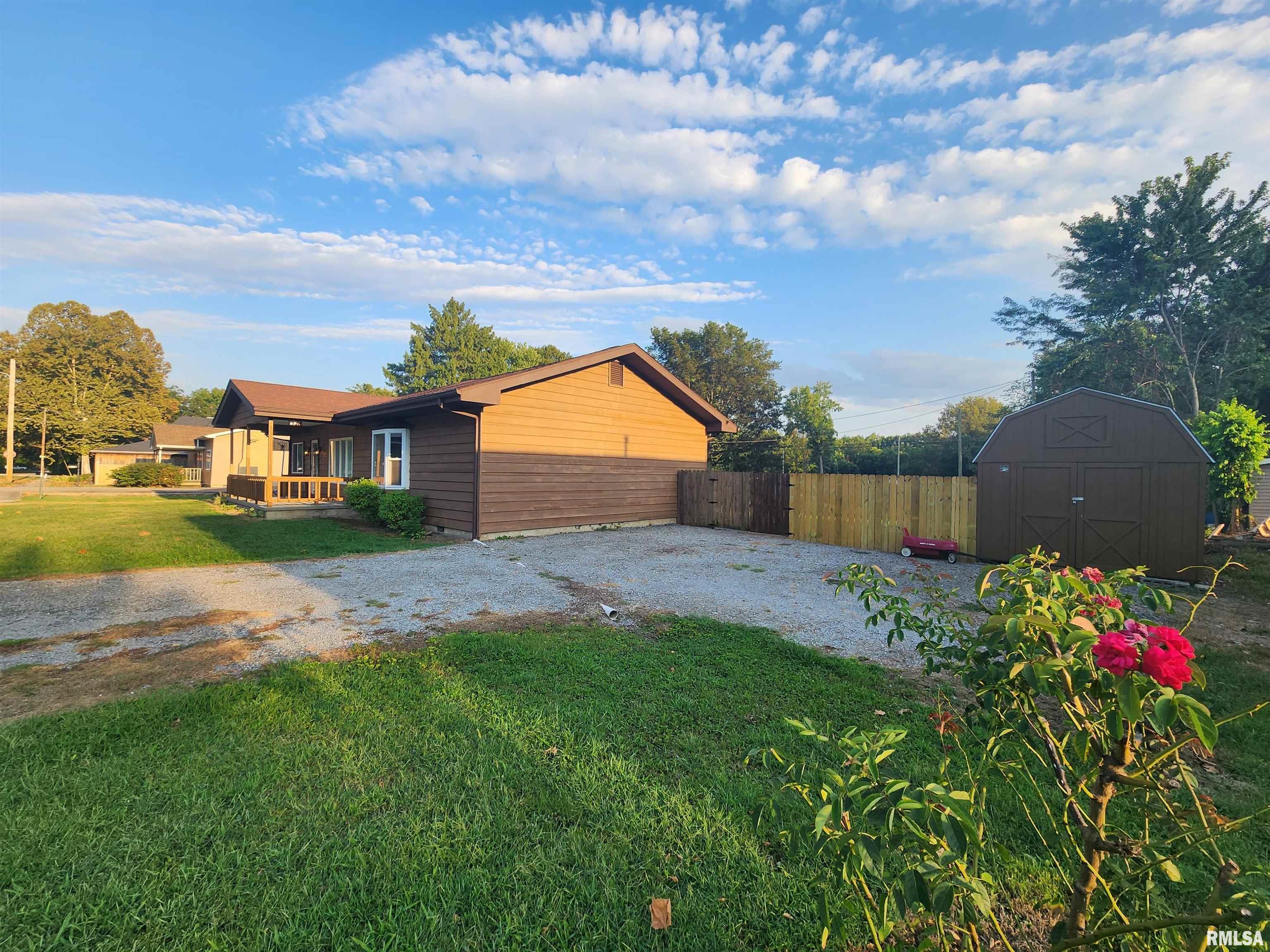 220 West Pulley Road Hurst, IL 62949 - Photo 38 of 41