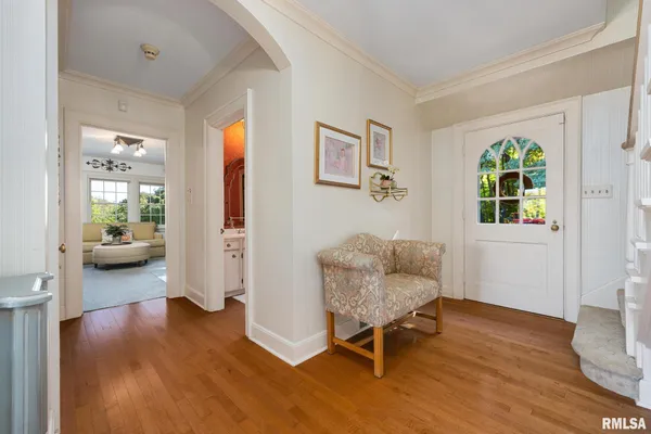 $650,000 | 4704 North Grandview Drive, Peoria Heights, IL 61616