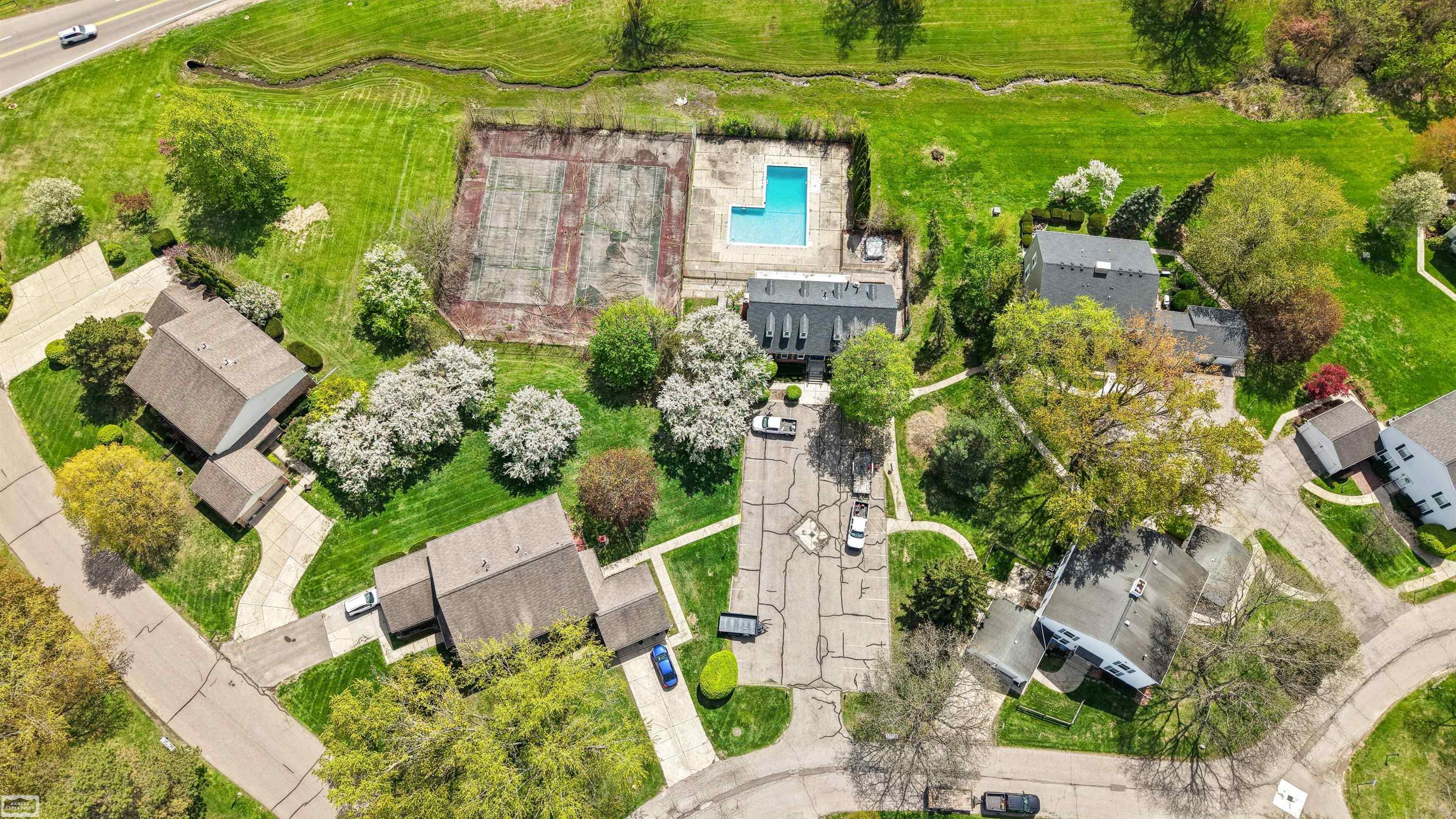 38723 Lighthouse Point Clinton Township, MI 48038 - Photo 4 of 35