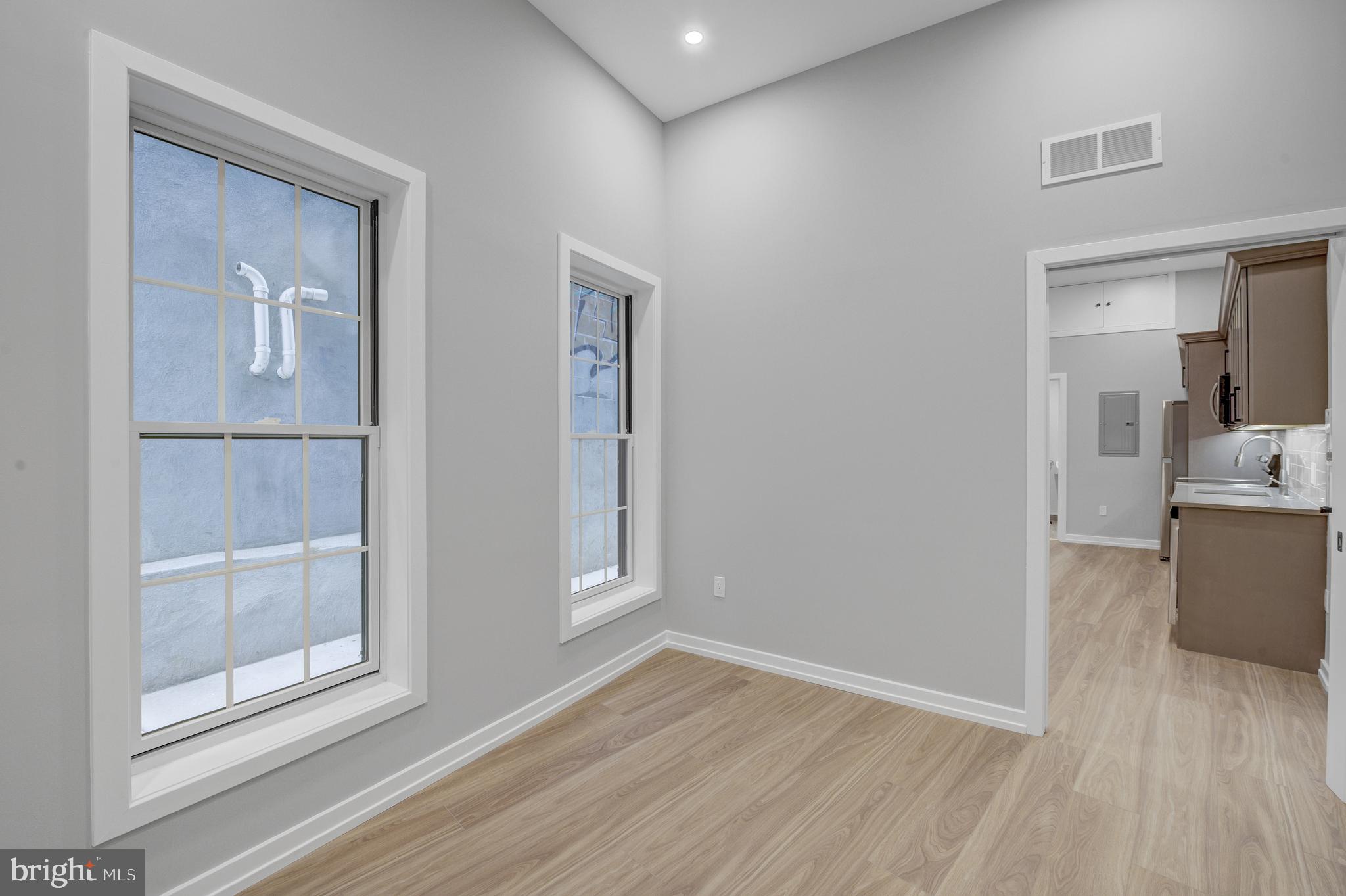 2445 Innovator Way, Unit 1A Philadelphia, PA 19146 - Photo 11 of 14
