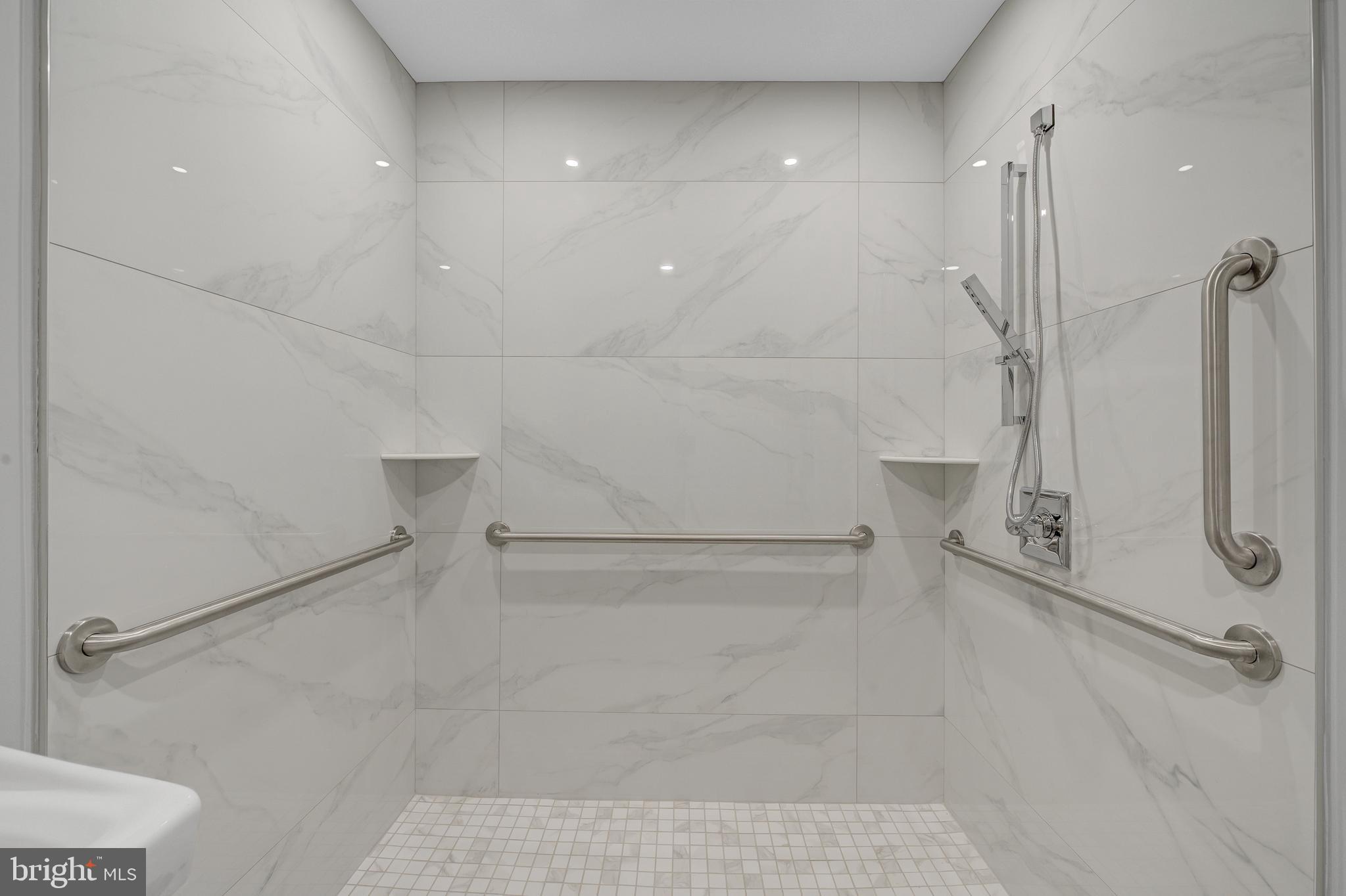 2445 Innovator Way, Unit 1A Philadelphia, PA 19146 - Photo 4 of 14 a bathroom with a shower