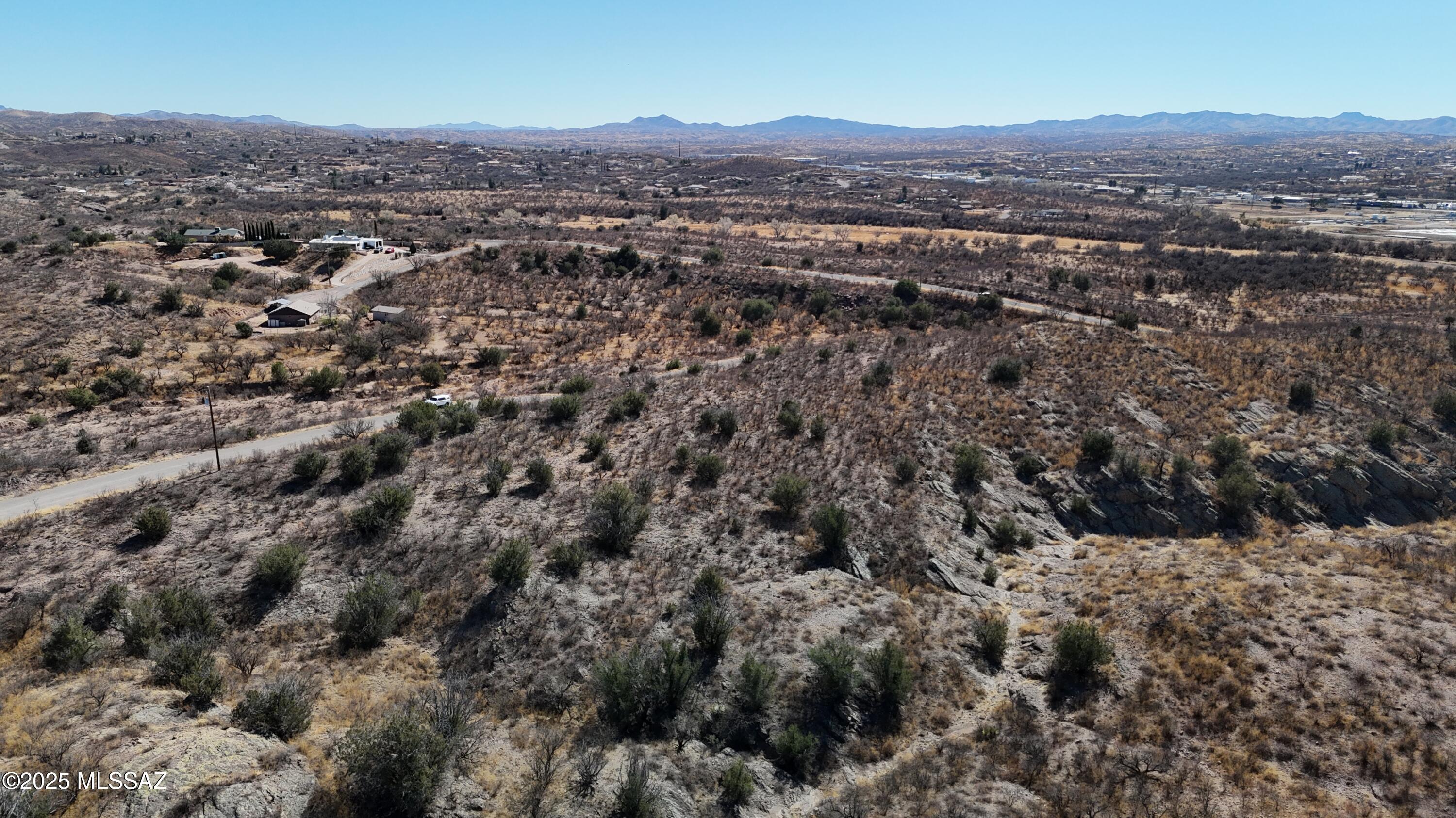 90 Via Caliente, Unit 6 Rio Rico, AZ 85648 - Photo 6 of 11
