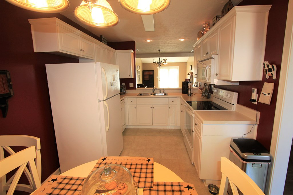 1196 Bison Way Grovetown, GA 30813 - Photo 4 of 19 Kitchen