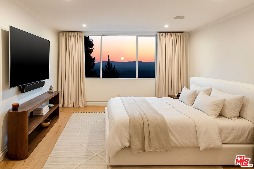 2385 Roscomare Road, Unit D3 Los Angeles, CA 90077 - Photo 21 of 30