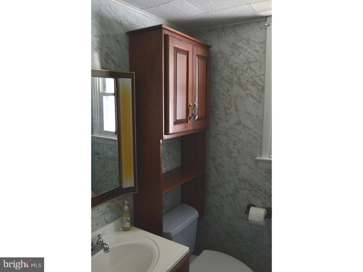 339 Kindts Corner Road Leesport, PA 19533 - Photo 14 of 22 Bathroom