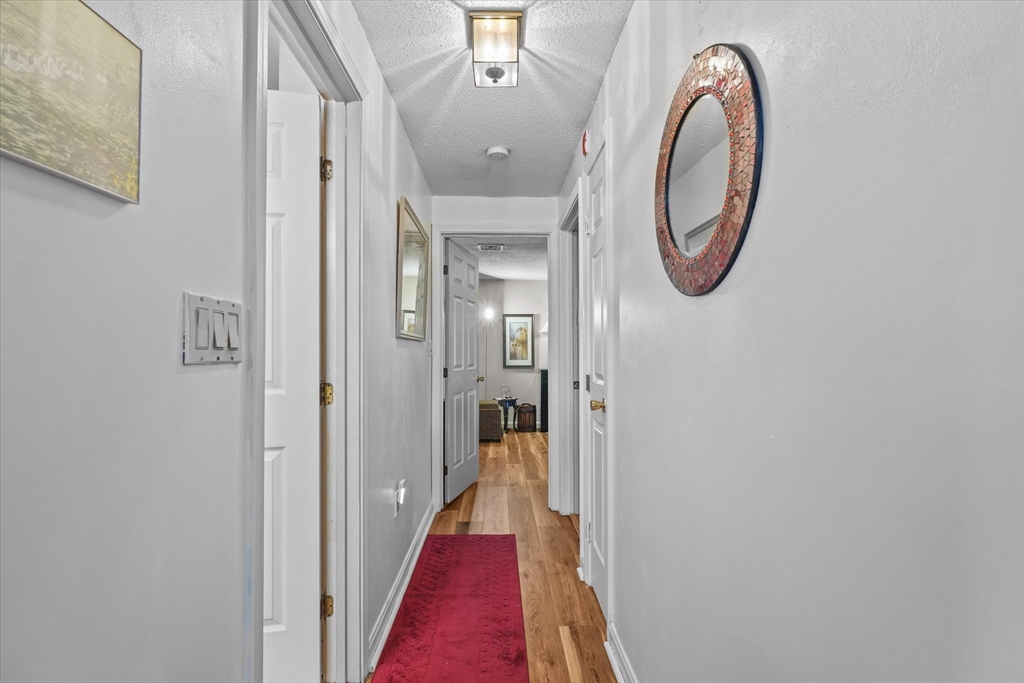 9 Ledgewood Way, Unit 6 Peabody, MA 01960 - Photo 15 of 33